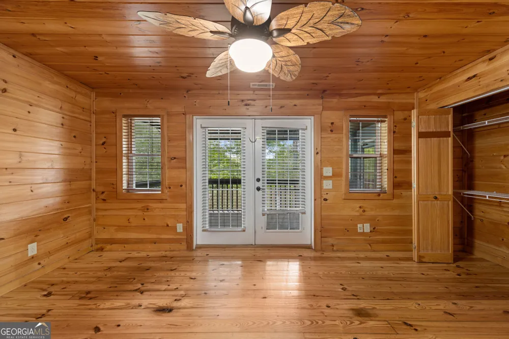940 Knollwood RD Mineral Bluff, GA 30559