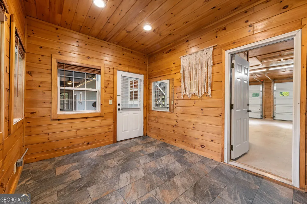 940 Knollwood RD Mineral Bluff, GA 30559