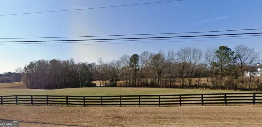 2730-B Camp Branch RD Buford, GA 30519