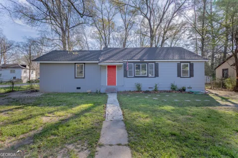 1102 Calvin AVE