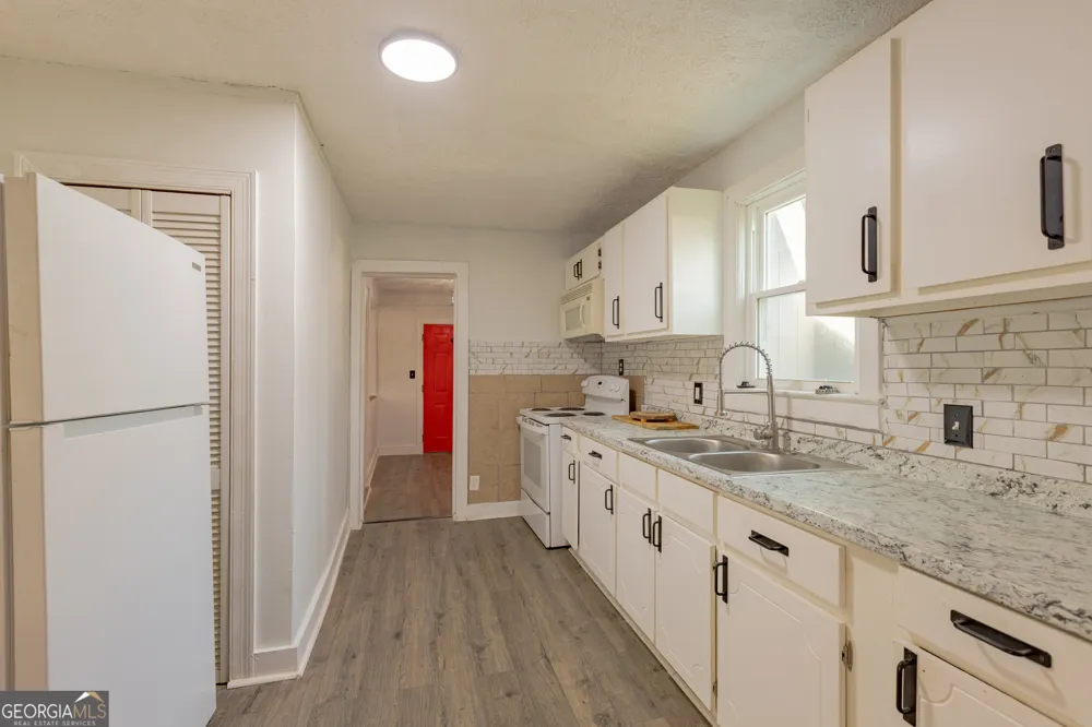 1102 Calvin AVE Columbus, GA 31903