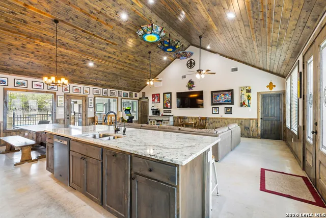 1644 Mountain Valley Concan, TX 78838