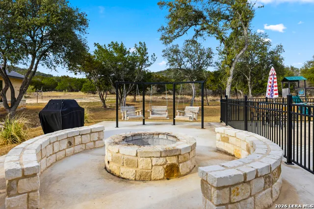 1644 Mountain Valley Concan, TX 78838
