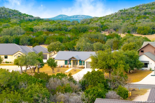 1644 Mountain Valley Concan, TX 78838