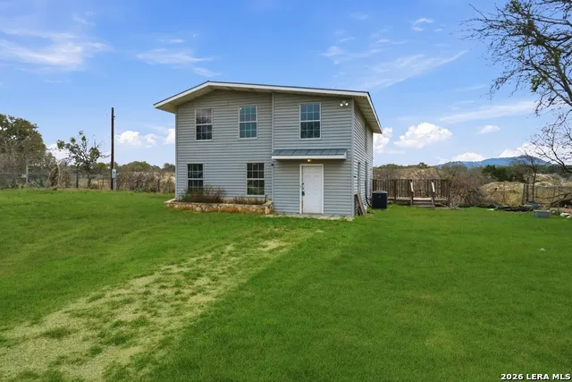477 BANDERA DR Bandera, TX 78003