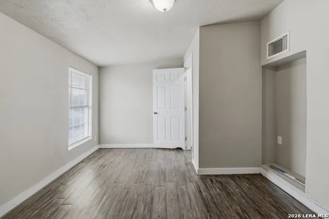 477 BANDERA DR Bandera, TX 78003