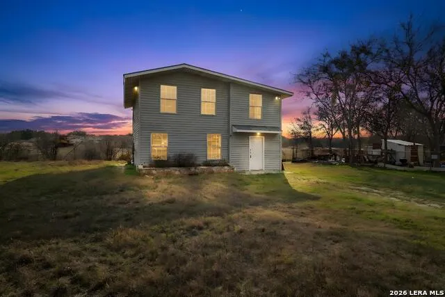 477 BANDERA DR Bandera, TX 78003