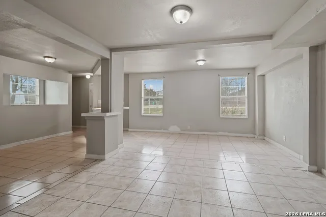 477 BANDERA DR Bandera, TX 78003
