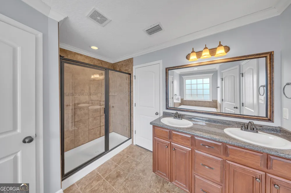 4248 Shadow Garden DR Hahira, GA 31632
