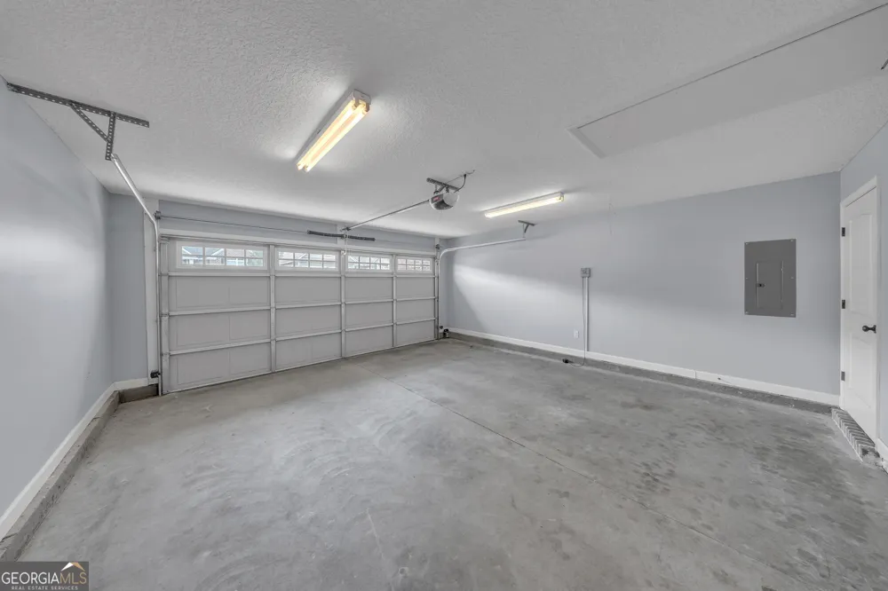 4248 Shadow Garden DR Hahira, GA 31632