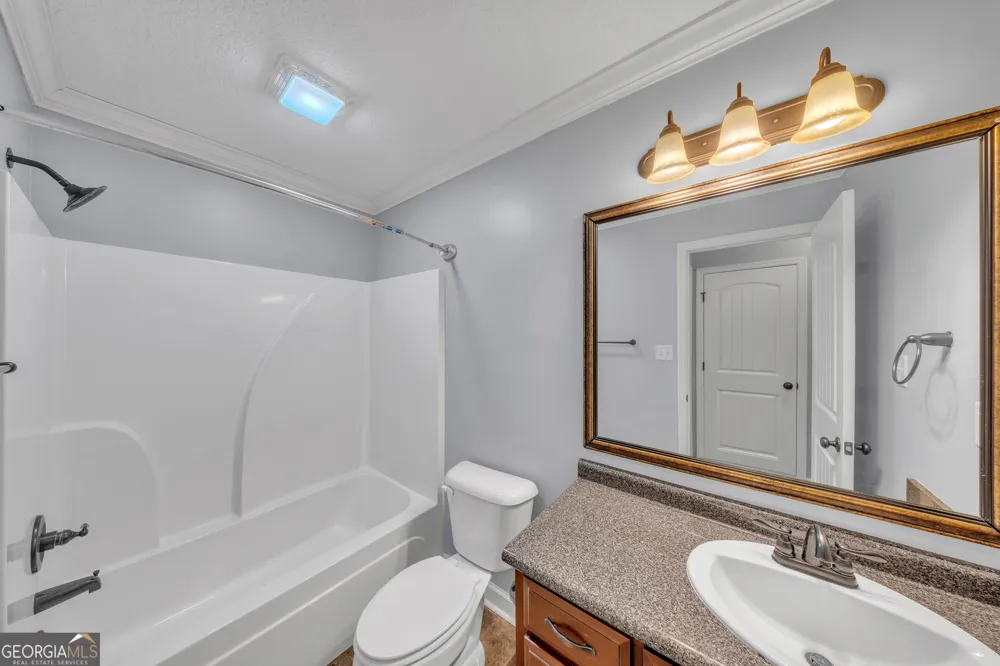 4248 Shadow Garden DR Hahira, GA 31632