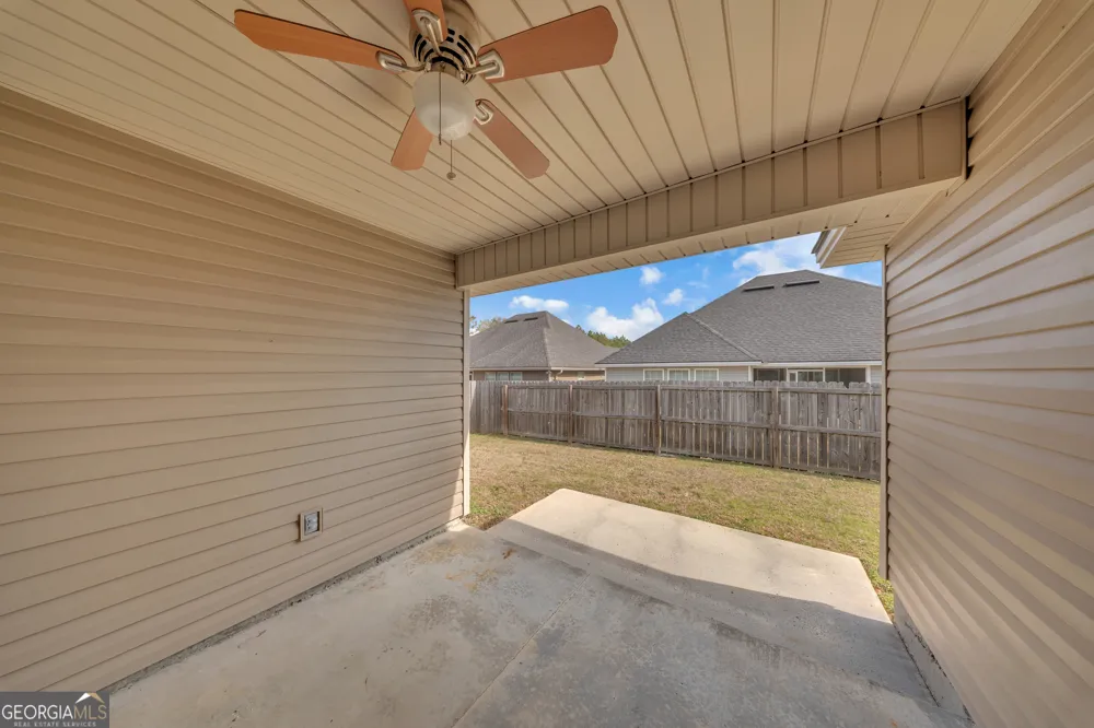 4248 Shadow Garden DR Hahira, GA 31632