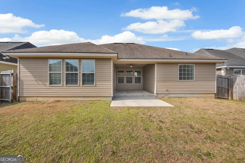 4248 Shadow Garden DR Hahira, GA 31632