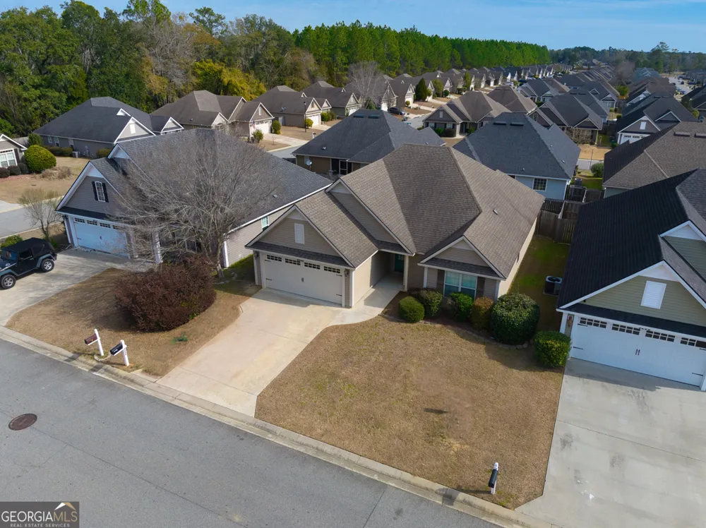4248 Shadow Garden DR Hahira, GA 31632
