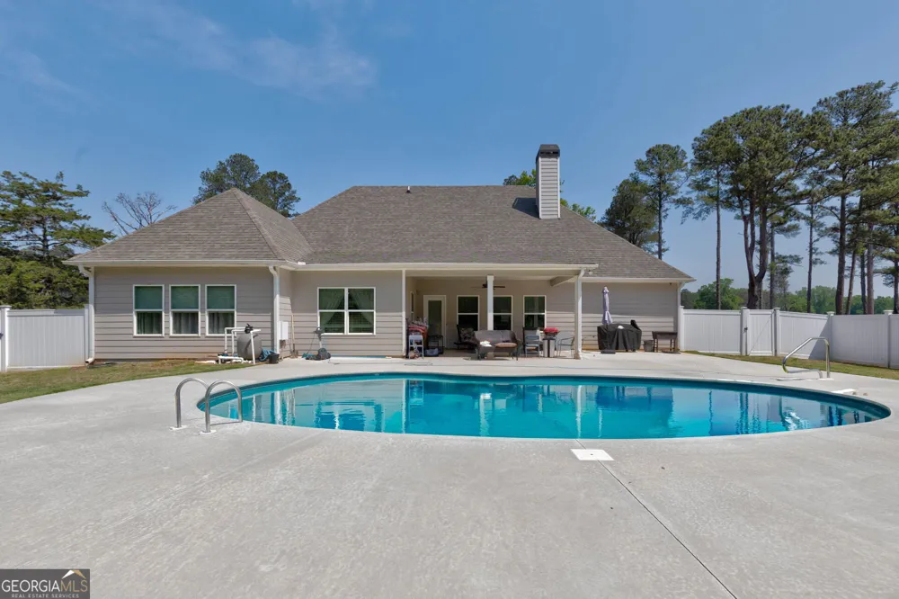 156 Lake Point DR Williamson, GA 30292