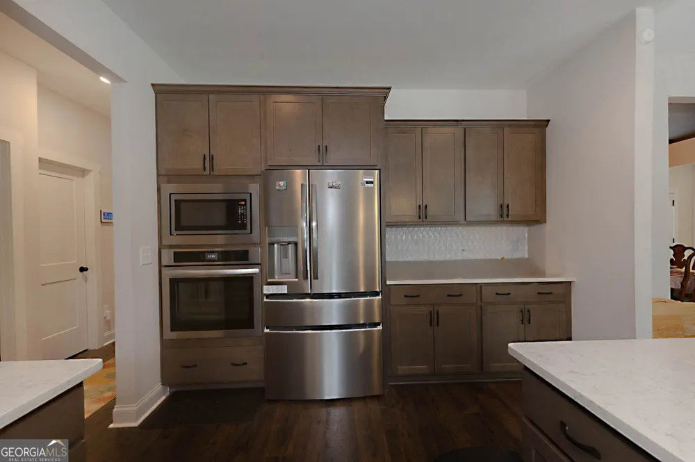 156 Lake Point DR Williamson, GA 30292