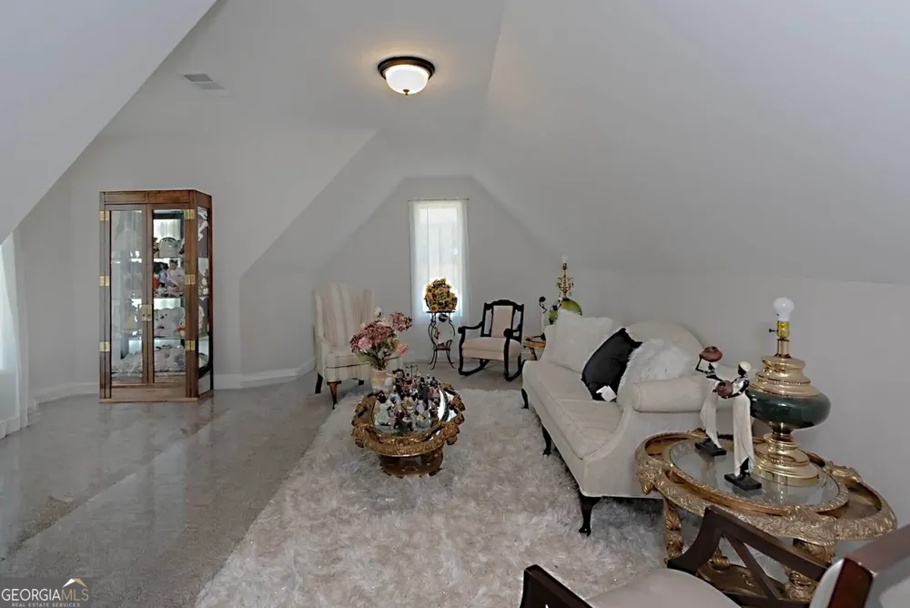 156 Lake Point DR Williamson, GA 30292