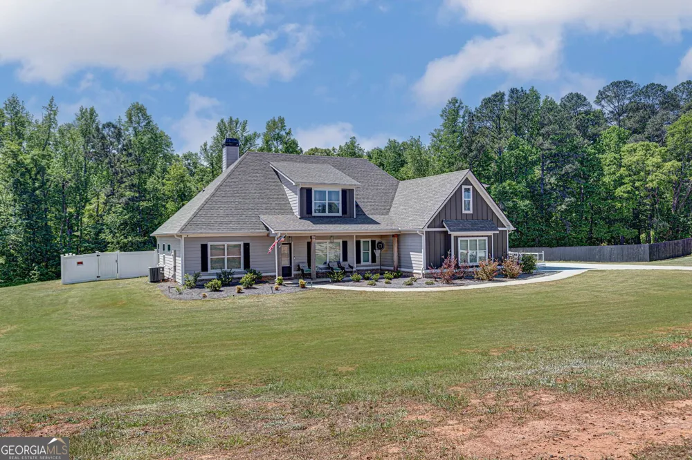 156 Lake Point DR Williamson, GA 30292