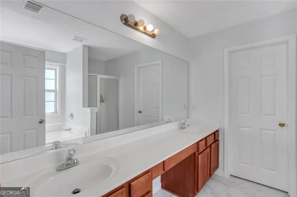 4491 Plantation Mill TRL Buford, GA 30519