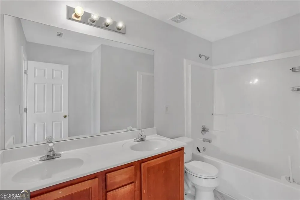 4491 Plantation Mill TRL Buford, GA 30519