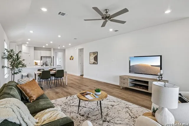 502 Salamander San Marcos, TX 78666