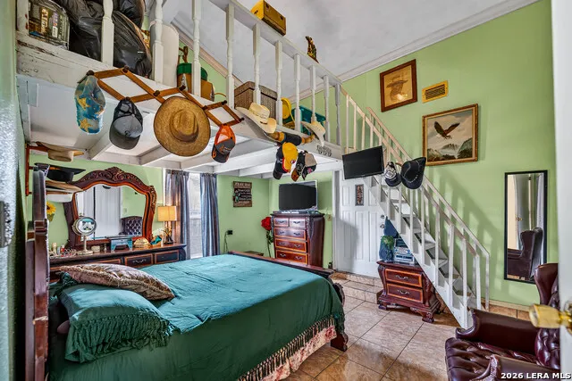 903 E Westmeyer Poth, TX 78147