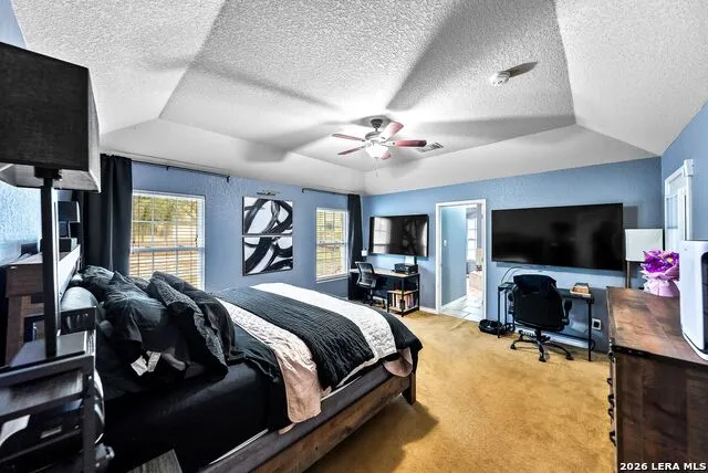 552 Jacobs Ln La Vernia, TX 78121