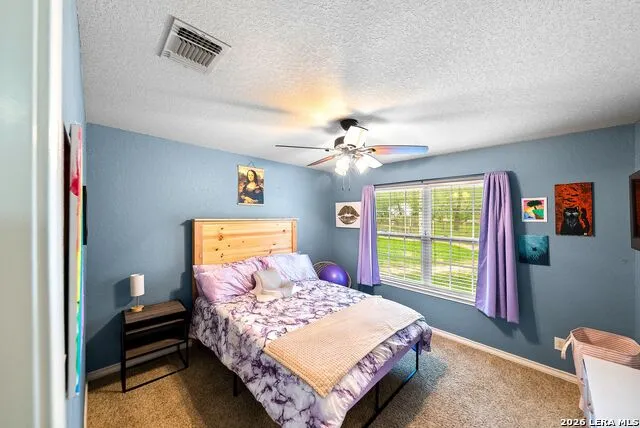 552 Jacobs Ln La Vernia, TX 78121