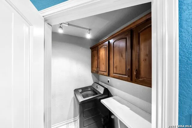 552 Jacobs Ln La Vernia, TX 78121