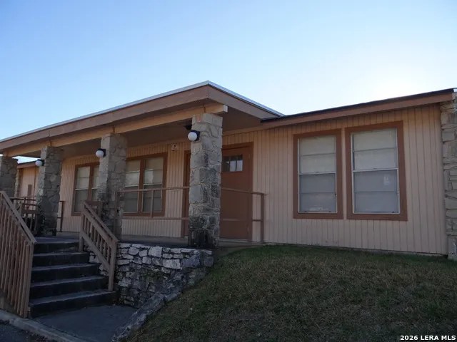1051 Country Club #D 16 Seguin, TX 78155