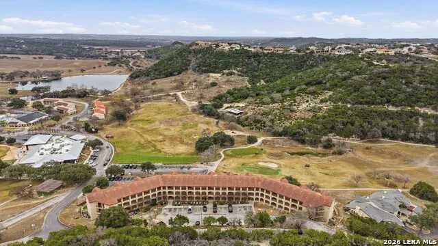 20 E Tapatio Dr #302 Boerne, TX 78006