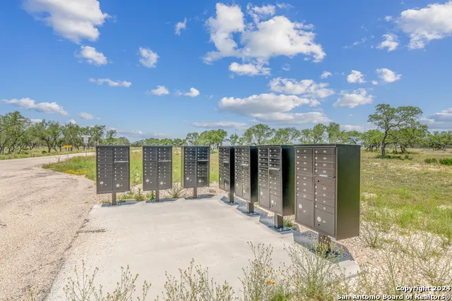 100 Spring Crossing Junction, TX 76849