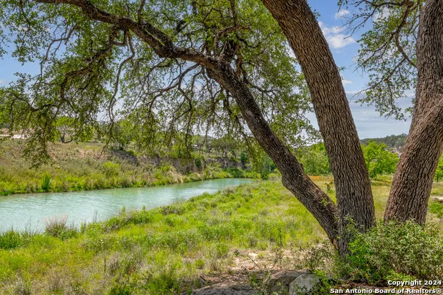 100 Spring Crossing Junction, TX 76849