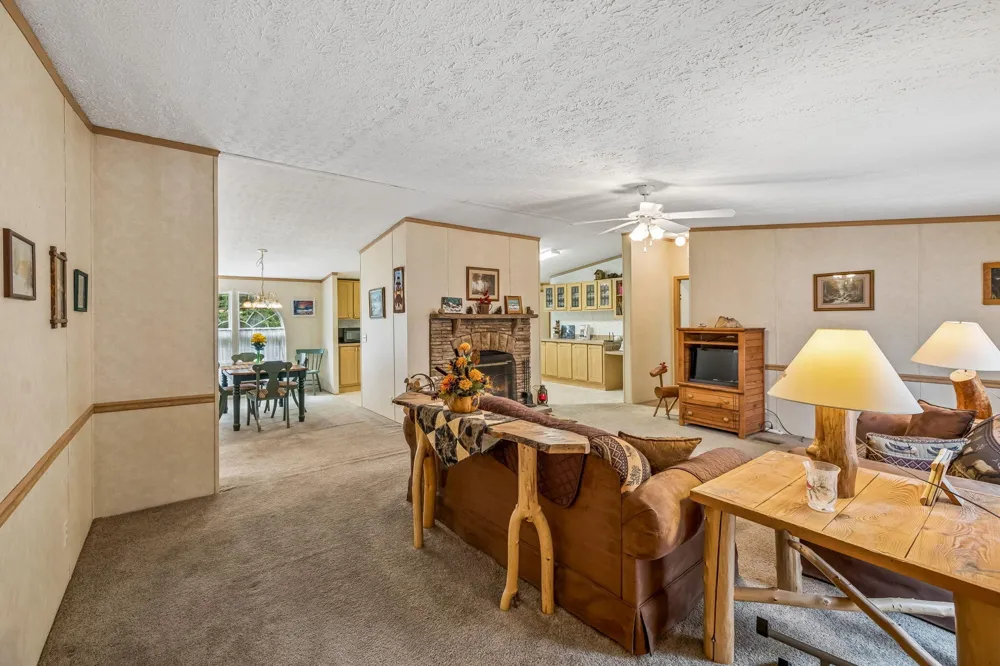 650 Gamble Gap Road Tellico Plains, TN 37385