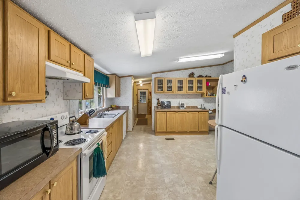 650 Gamble Gap Road Tellico Plains, TN 37385