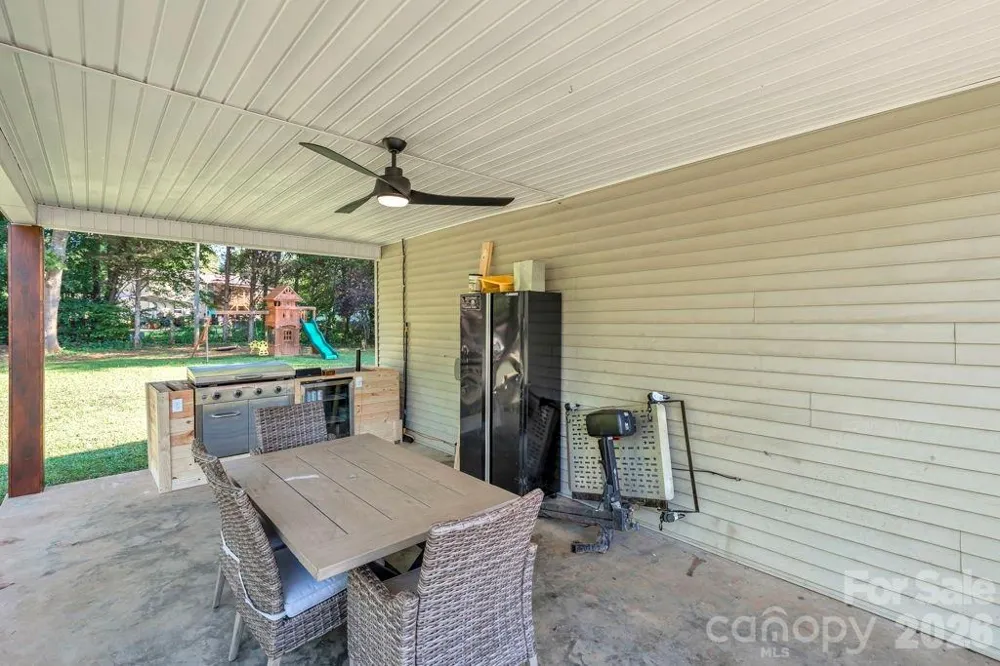 3889 Colt Court Lenoir, NC 28645