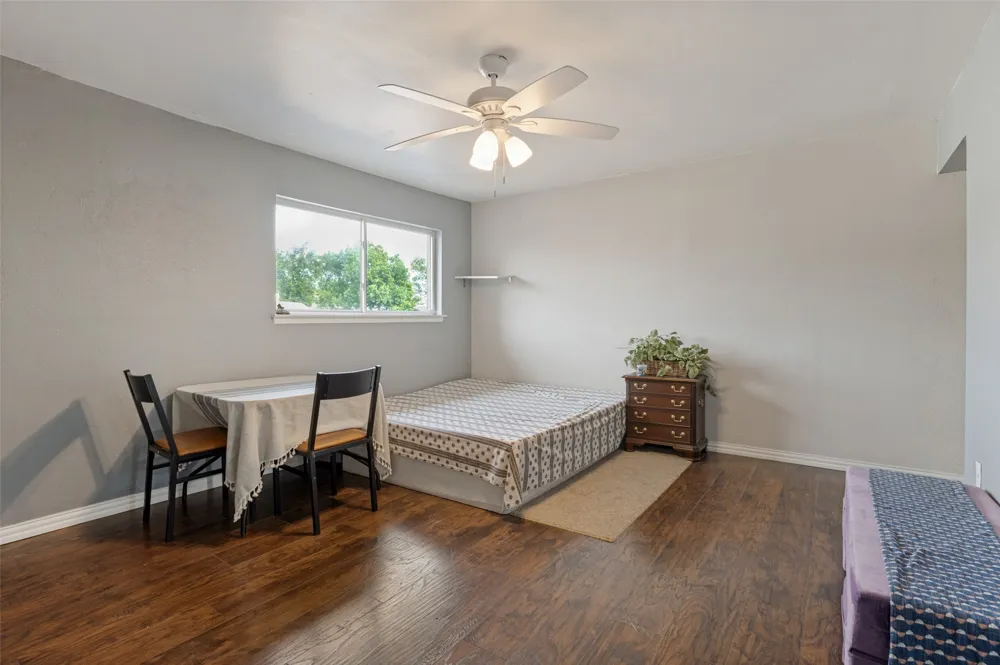 1402 S Carrier Parkway #202 Grand Prairie, TX 75051