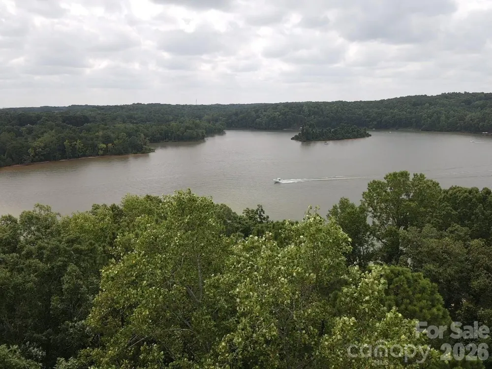3235 Lake Pointe Drive Belmont, NC 28012