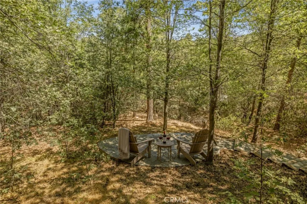 1360 Montreal Lake Arrowhead, CA 92352