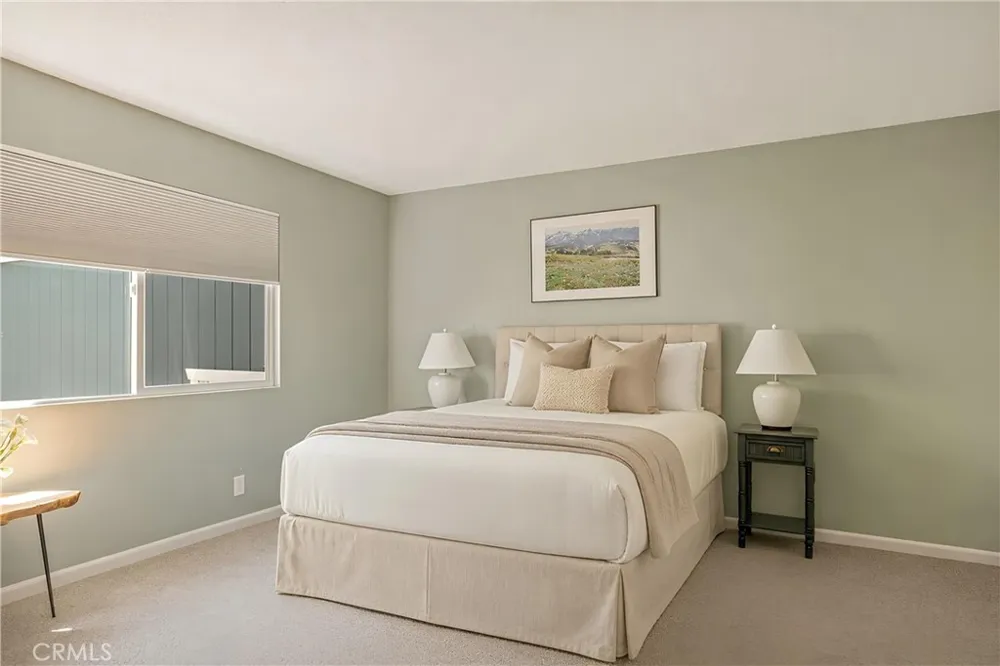 1360 Montreal Lake Arrowhead, CA 92352