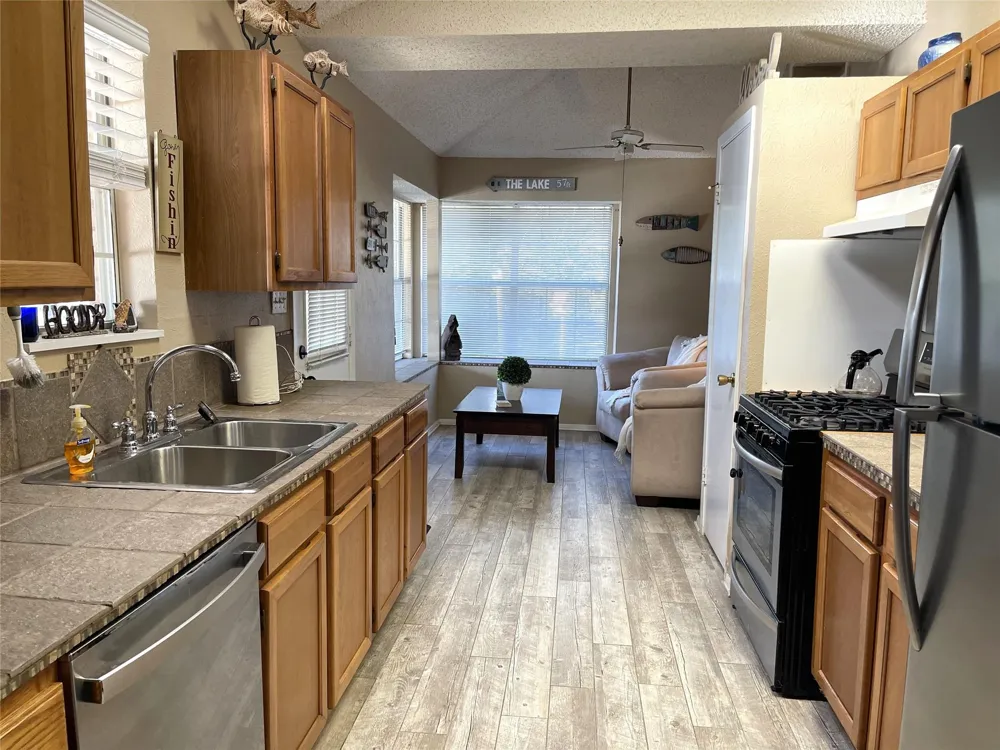 120 Pr 365 Fairfield, TX 75840