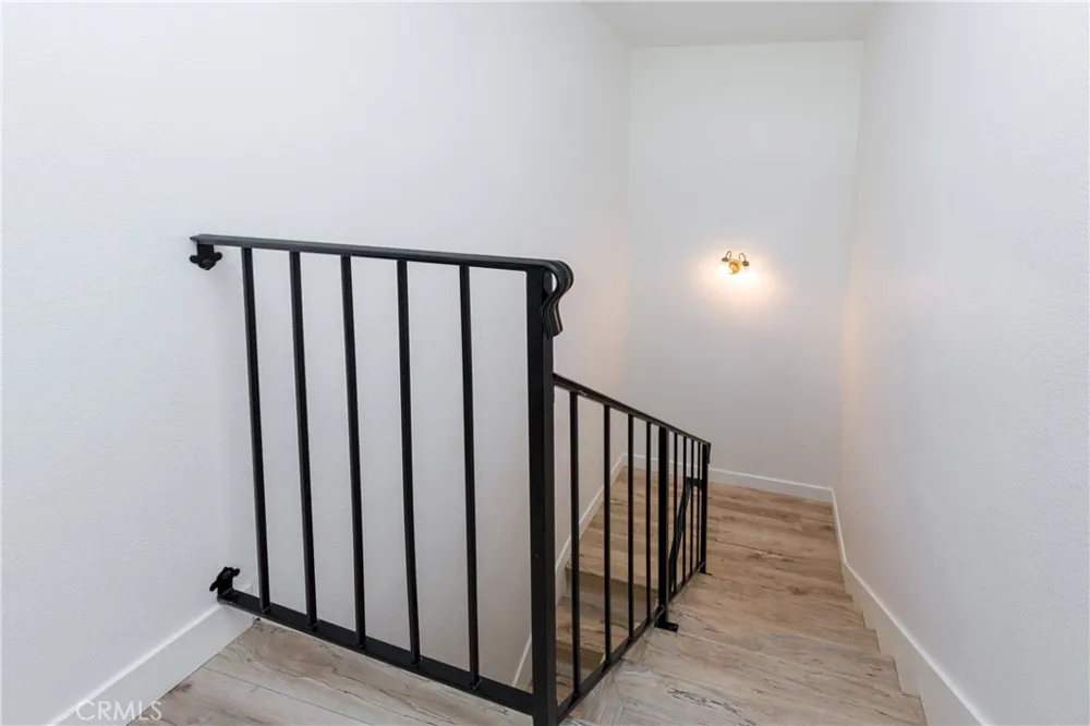 28339 Simsalido ave Canyon Country, CA 91387