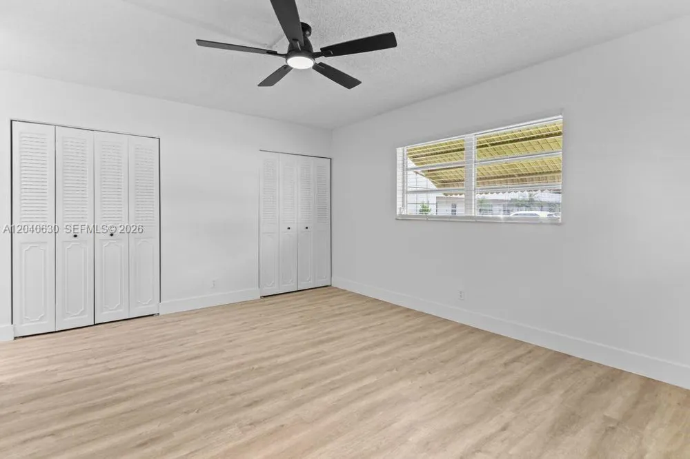 414 SE 10th St #108 Dania Beach, FL 33004