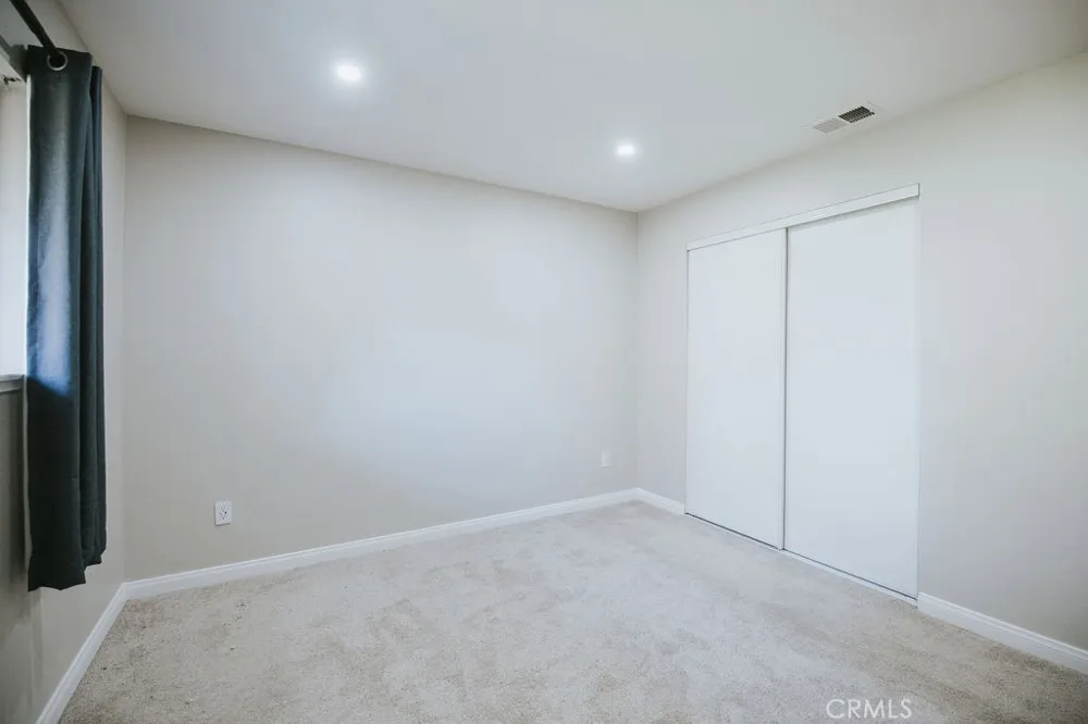 1554 Border #G Corona, CA 92882