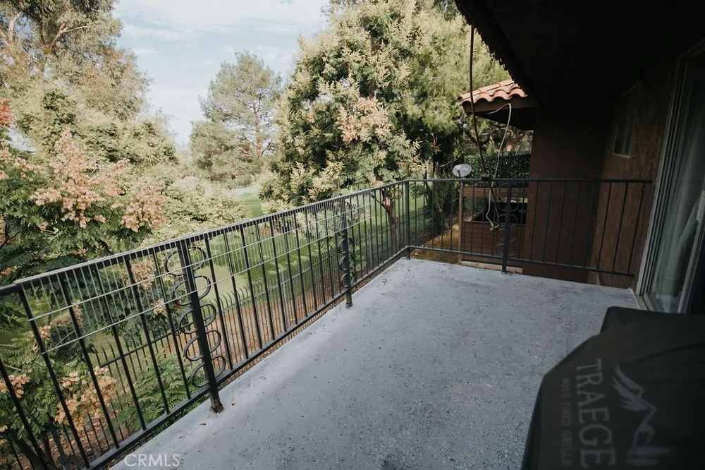 1554 Border #G Corona, CA 92882