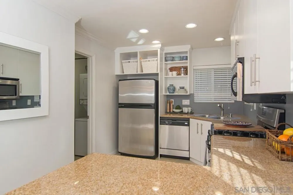 2913 A San Diego, CA 92102