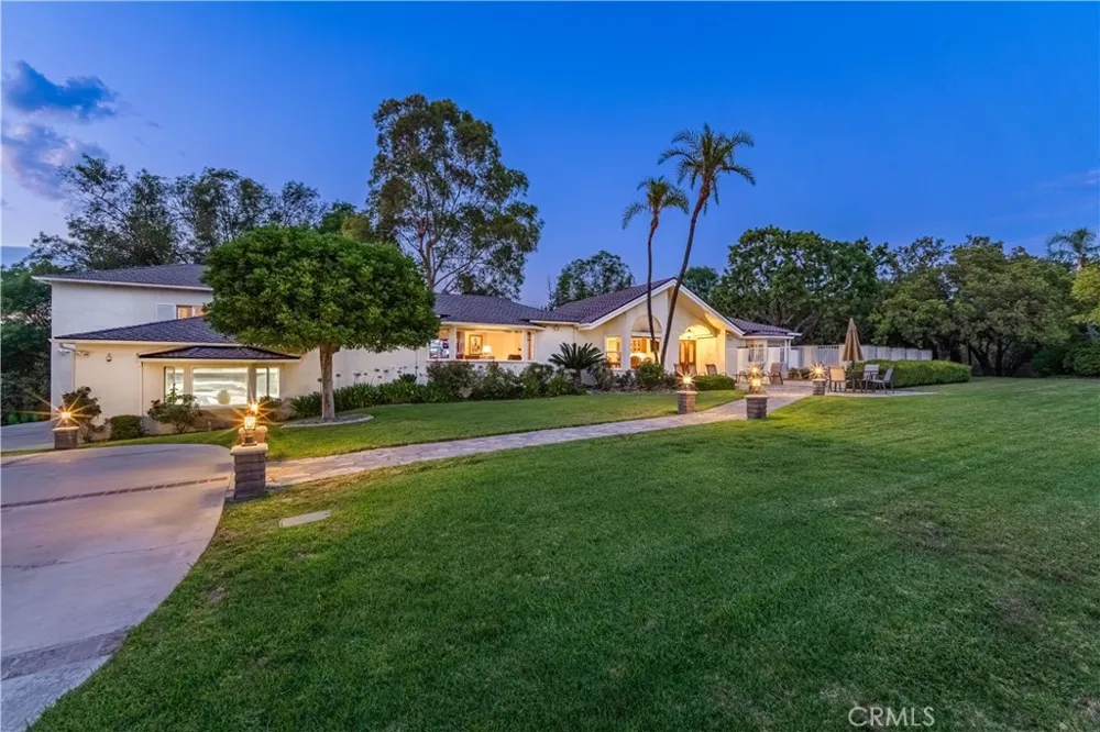 19749 Cameron Covina, CA 91724
