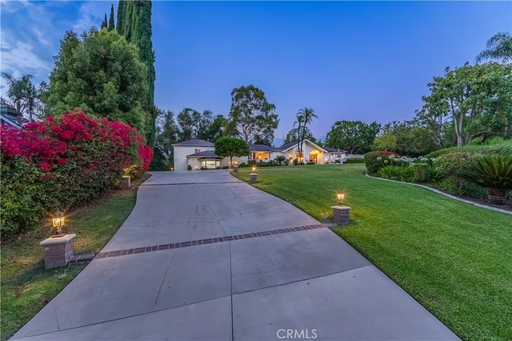 19749 Cameron Covina, CA 91724