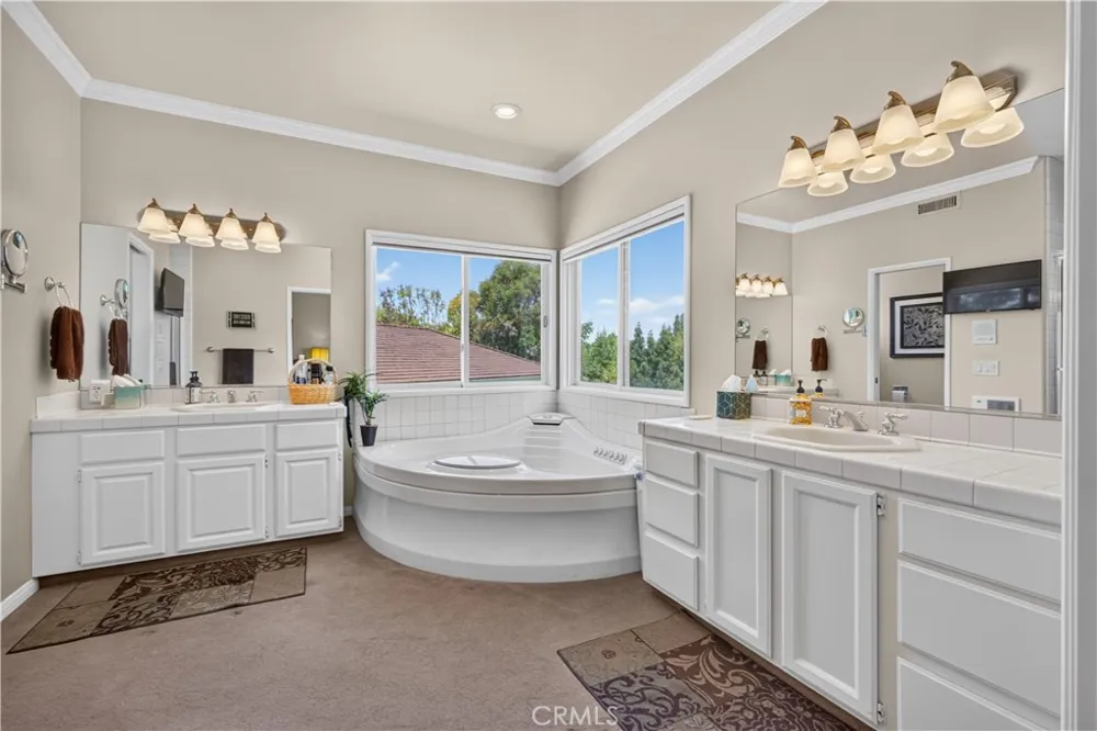 19749 Cameron Covina, CA 91724