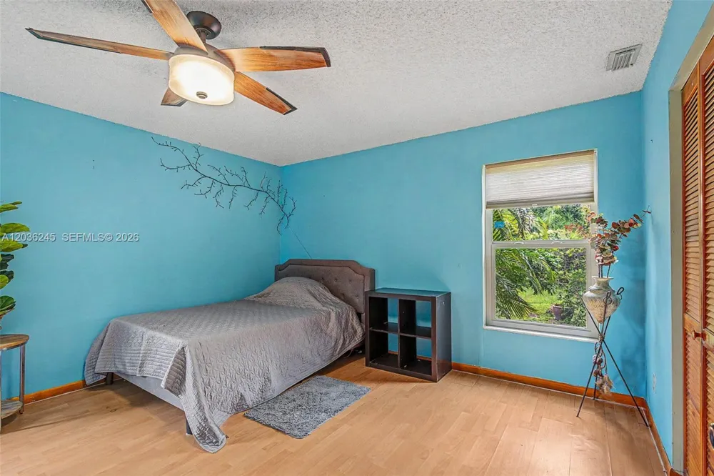 15741 SW 147th Ct Miami, FL 33187